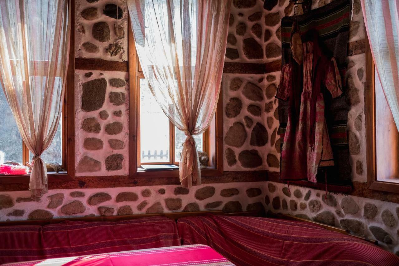Комплекс Стария Чинар Melnik (Blagoevgrad) Esterno foto