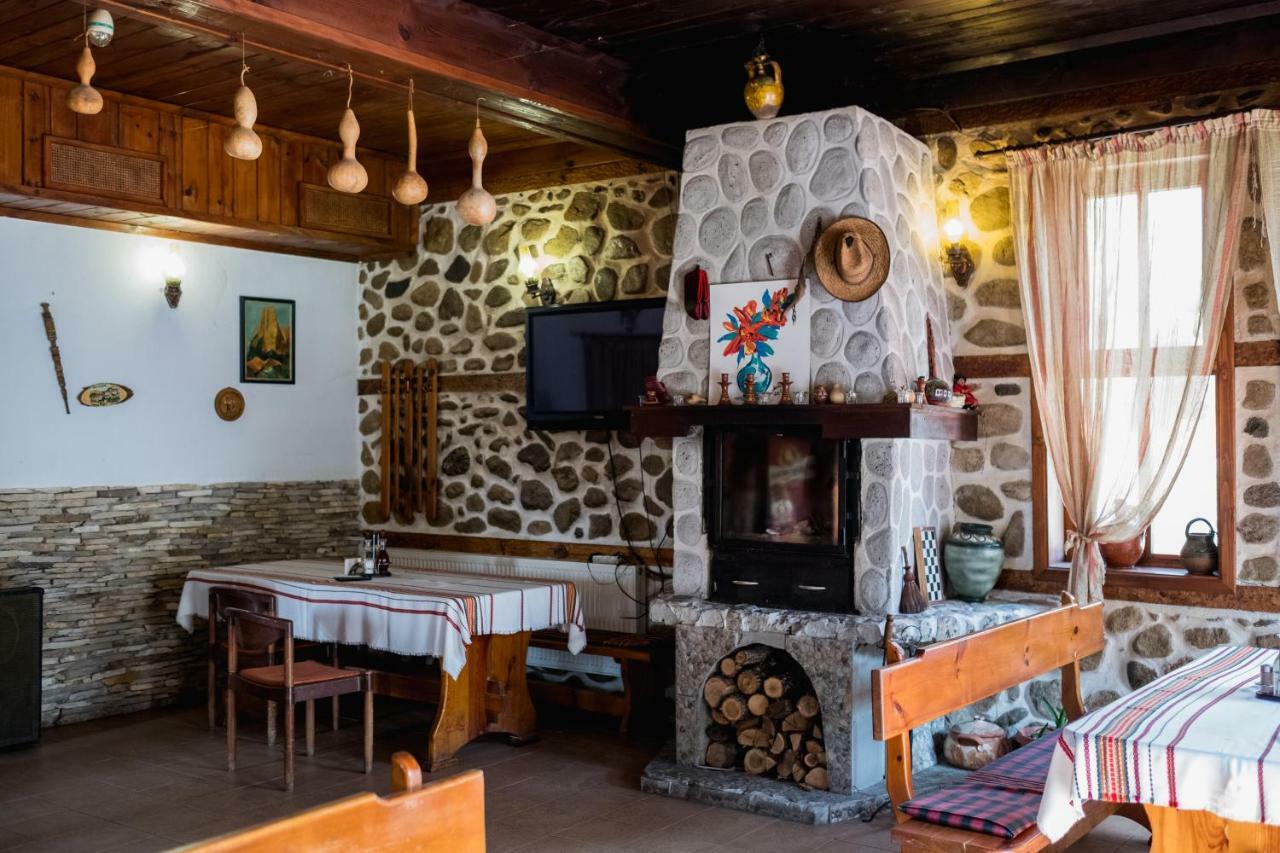 Комплекс Стария Чинар Melnik (Blagoevgrad) Esterno foto